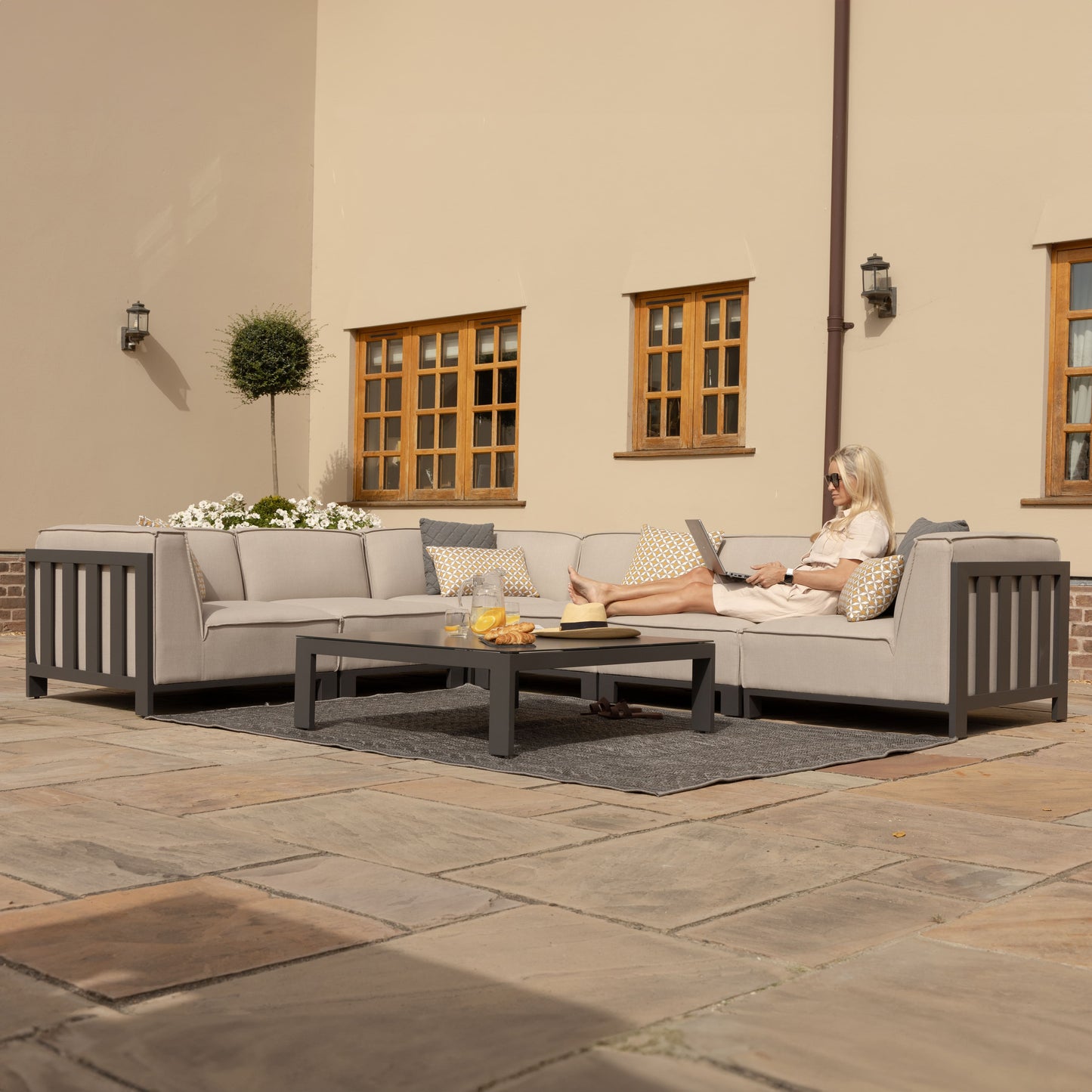 Ibiza Medium Modern Outdoor Corner Sofa Set with Square Coffee Table