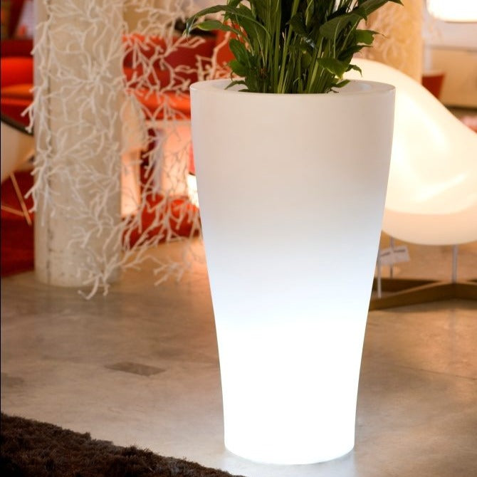 Outdoor LED Light up Cone Garden Planters