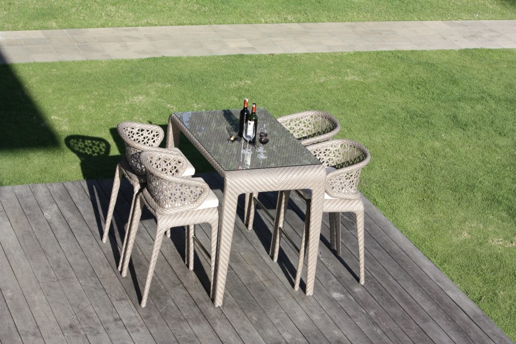 Skyline Design Journey Rattan Outdoor High Drinks Table