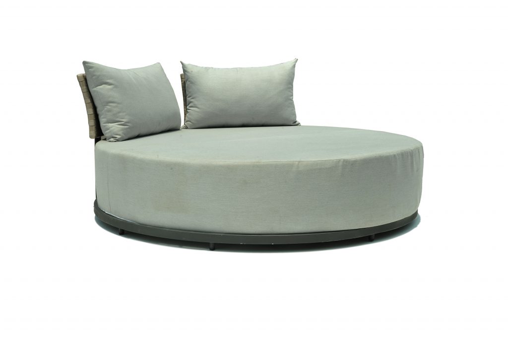 Skyline Design Windsor Carbon Round Garden Daybed with Back Support